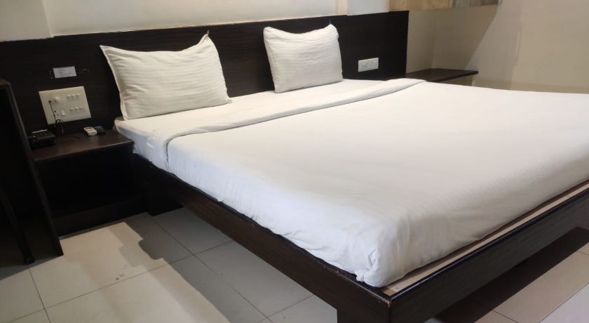 Hotel Regent Inn in Pune