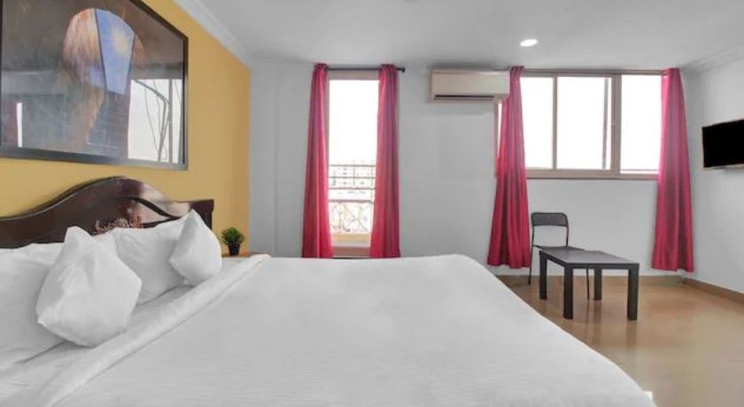 Lake View Palace in Hyderabad