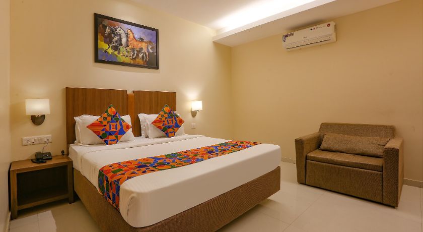 Hotel Royal International in Mumbai