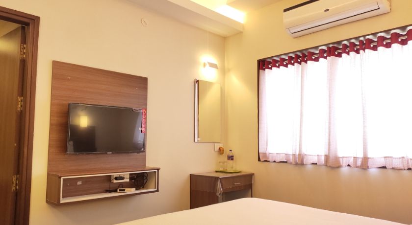 Hotel Rhythm Grand Suite in Trichy