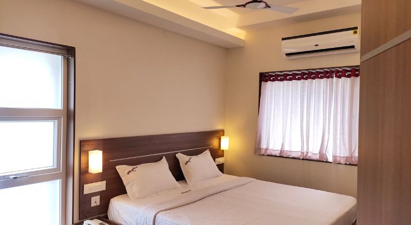 Hotel Rhythm Grand Suite in Trichy