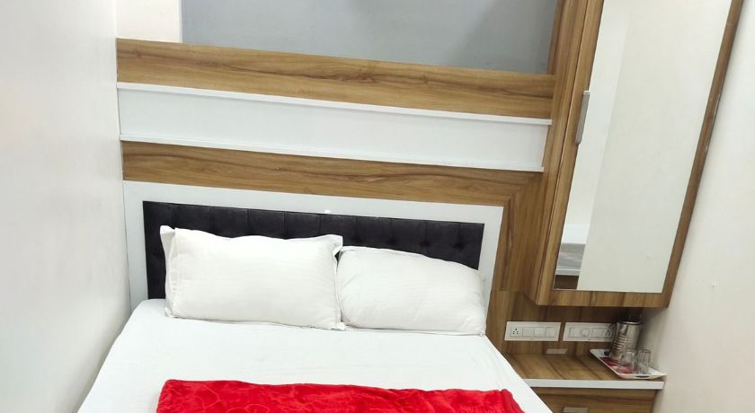 Hotel Sai Maa in Shirdi