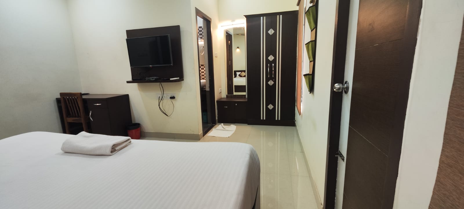 Stayz Inn Majestic in Chennai