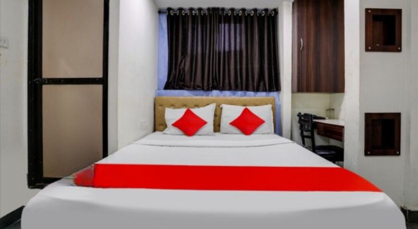 Hotel Ashwi in Navi Mumbai