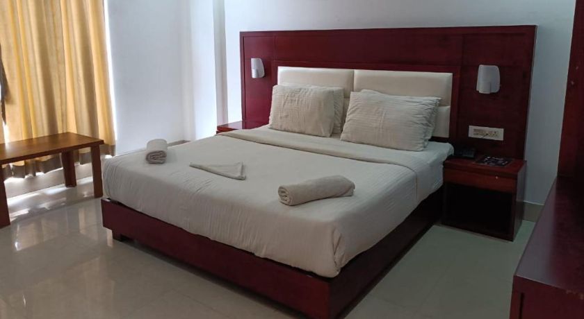 Hotel Autumn Crocus in Guwahati