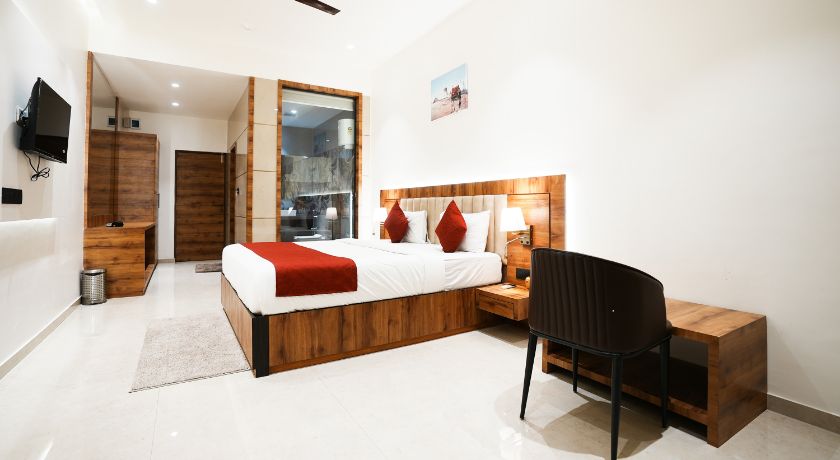 Hotel Madhav Residency in Thane