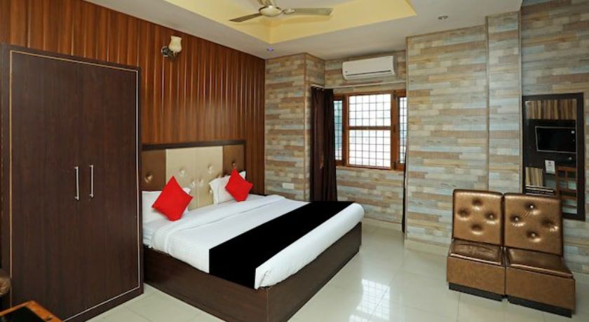 Hotel Tirupati in Dehradun