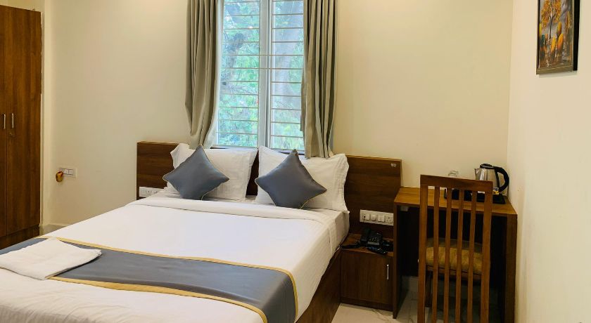 Hotel Royal Avenue in Bangalore