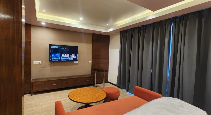 Hotel Gaurav Heights in Lucknow