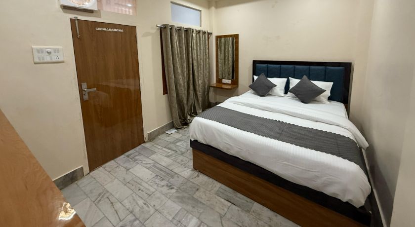 Rudra Guest House in Varanasi