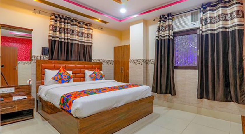Hotel Shree Galaxy in Kanpur