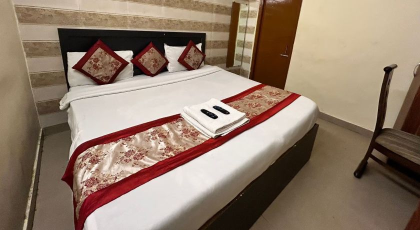 Hotel Mehak Palace in Noida
