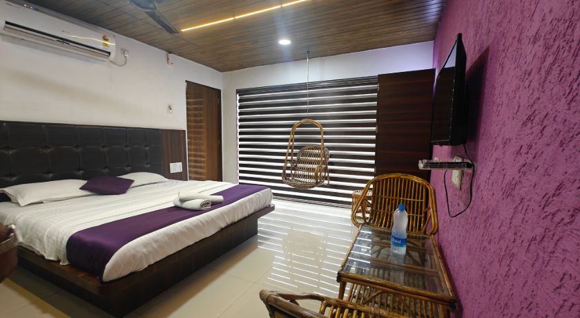 Opulence Resort Nagaon in Alibag