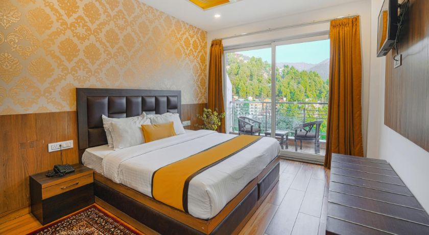 Pax Hotel Sunrise View in Dalhousie