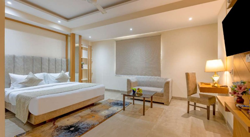 OPO Horizon Stanley in Delhi