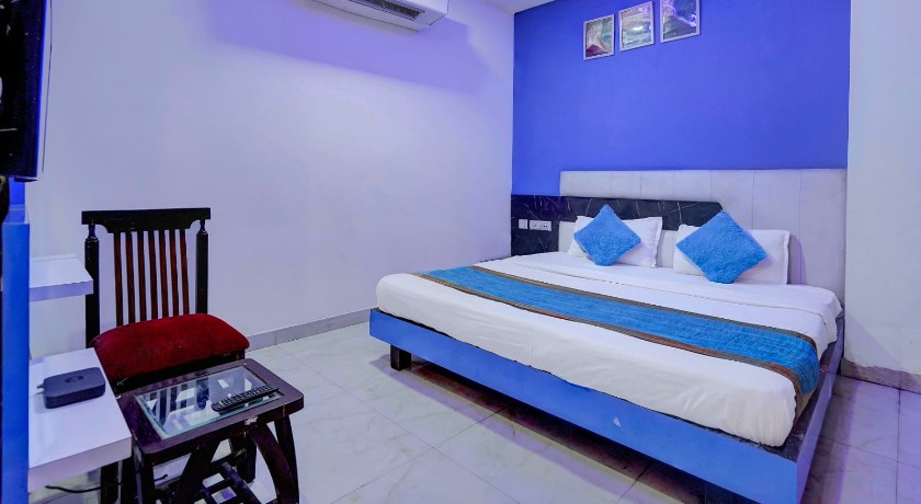 Hotel Season Grand  in Delhi