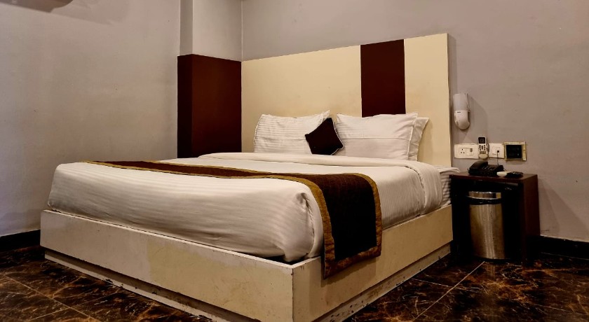 Hotel Pinnacle in Dehradun