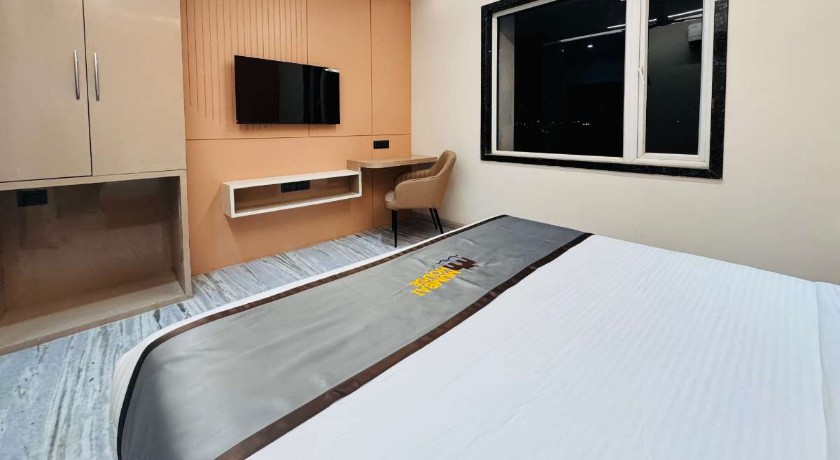 Hotel Mumbai House Pithampur in Pithampur